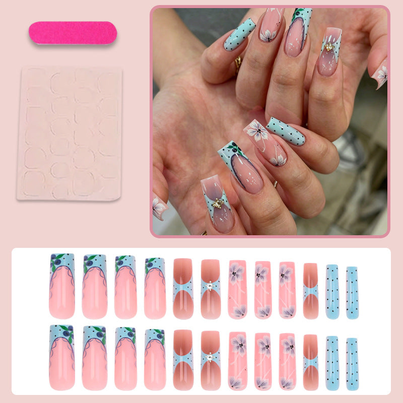 Artificial nail set with floral designs Bowlift