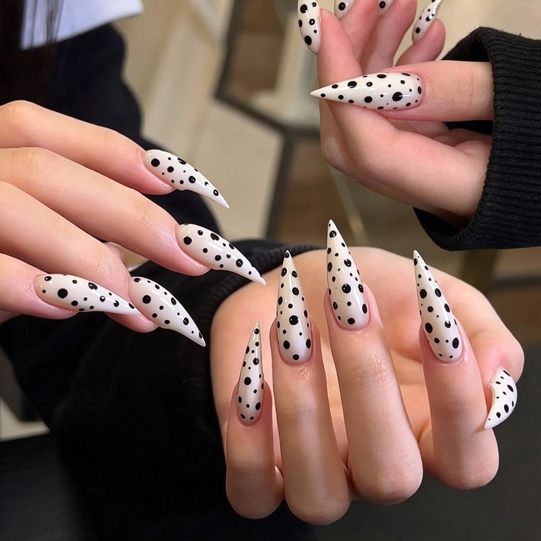 Stylish Pointed Press-On Nail Art Set with Polka Dot Design