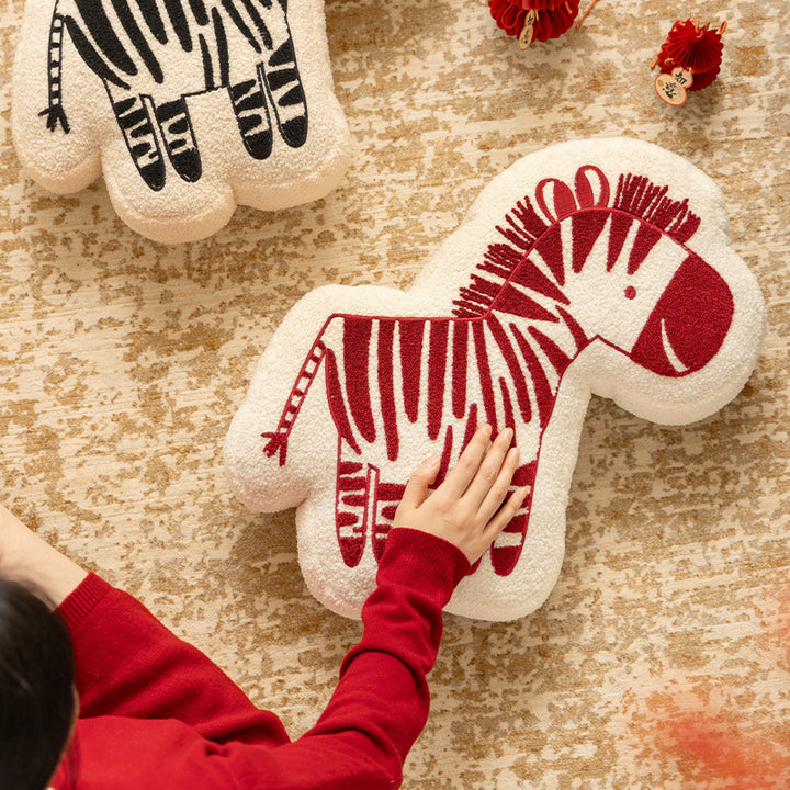 Cuddle pillow in zebra shape with extra soft plush cover Bowlift