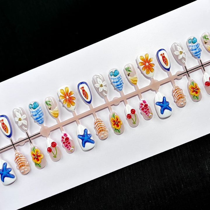 Tropical-Inspired Press-On Nail Art Set