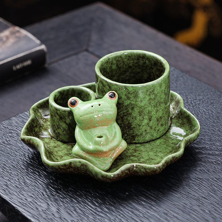 Decorative Frog-Shaped Incense Holder