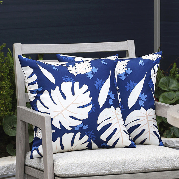 Square outdoor cushion cover with tropical leaf pattern and water-repellent coating Bowlift