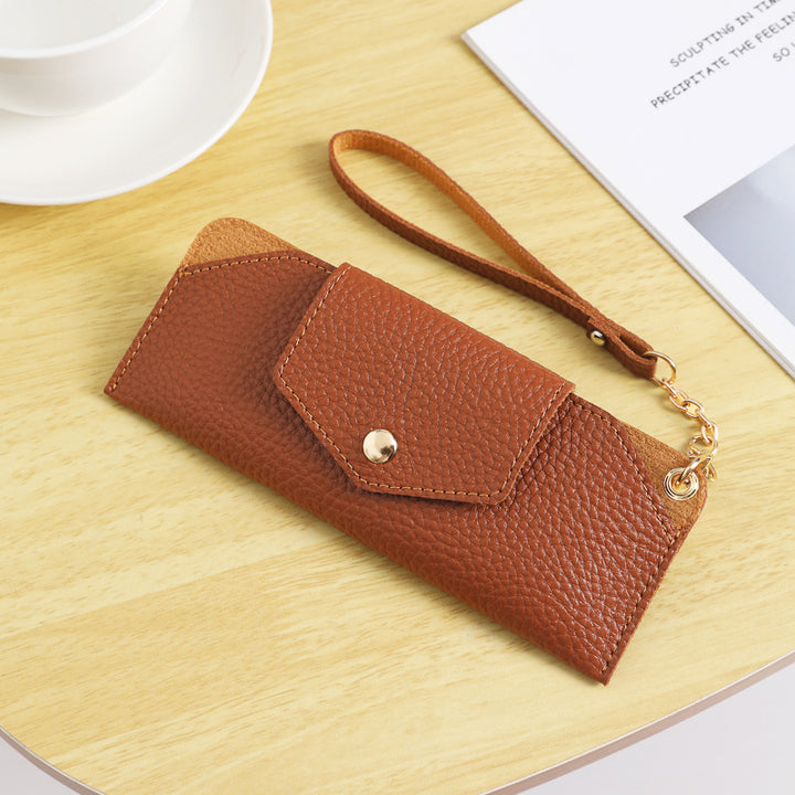 Elegant Textured Leather Clutch Pouch