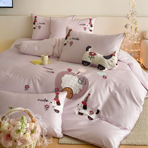 Cute cotton satin bedding set with plush cat applique and reversible function