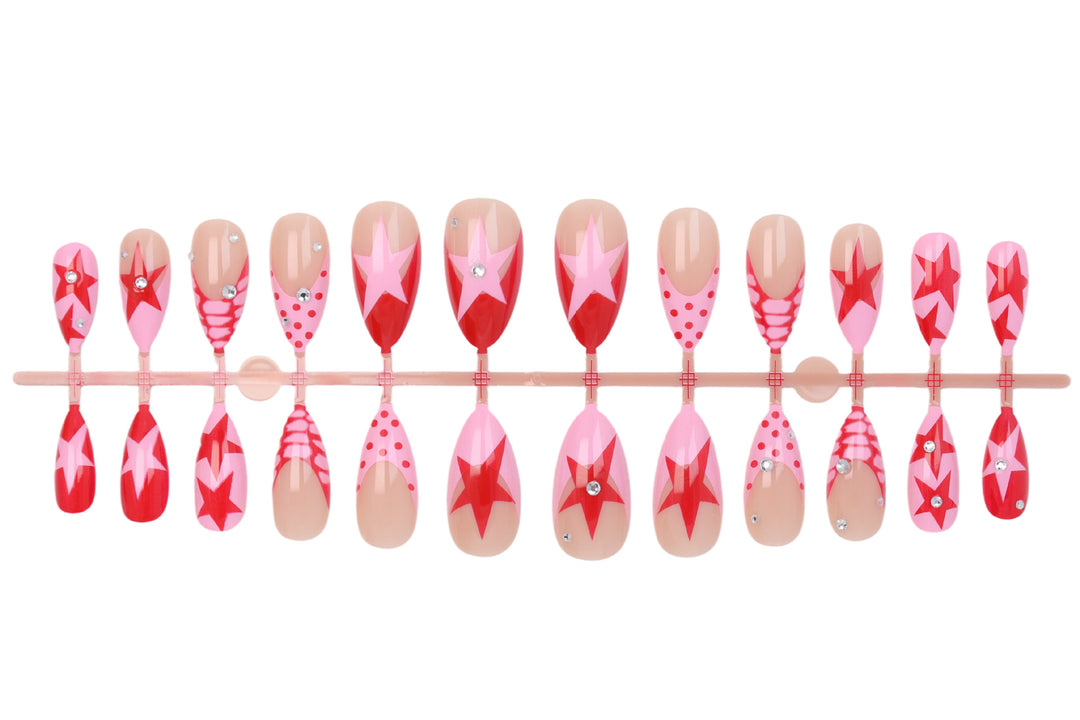 Nail art set with creative star and heart designs Bowlift