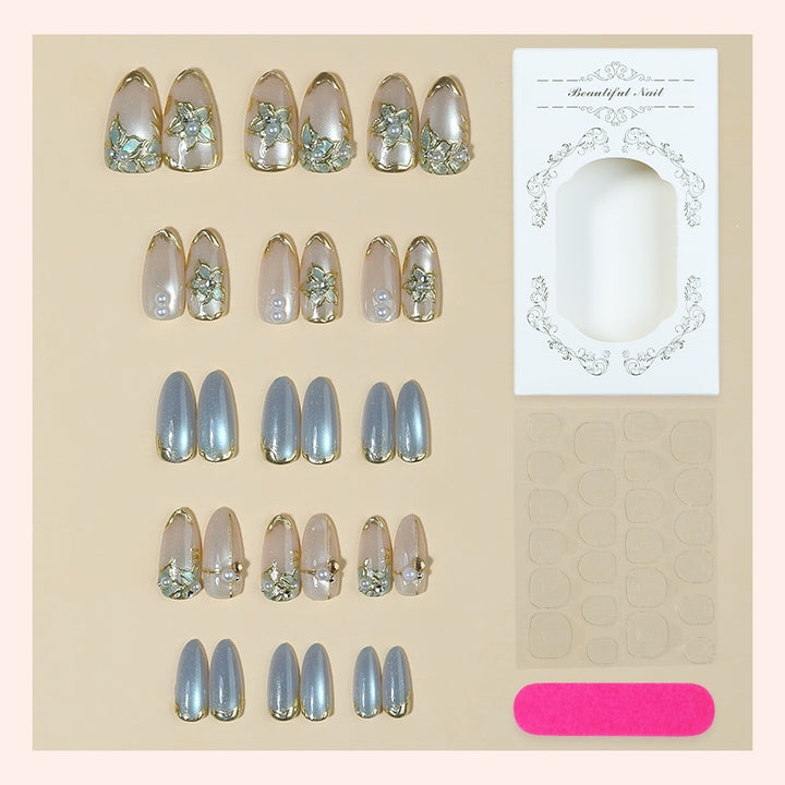 Glamorous artificial nails with floral designs Bowlift
