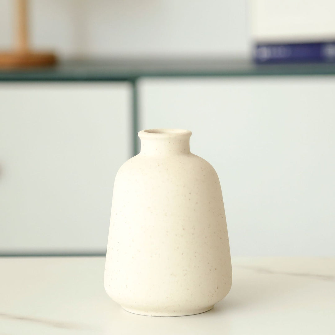 Modern Minimalist Ceramic Bud Vase Bowlift