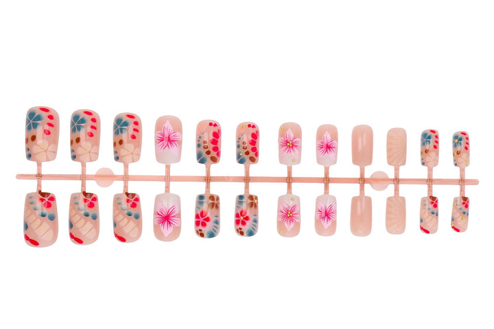 Artificial nail set with elegant floral design Bowlift