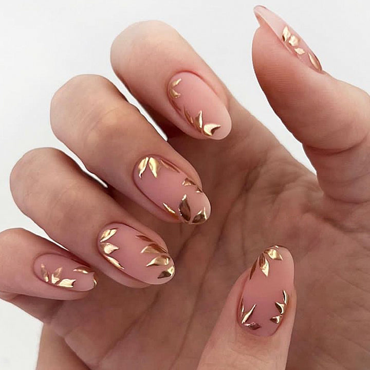 Designer Art Nails Bowlift