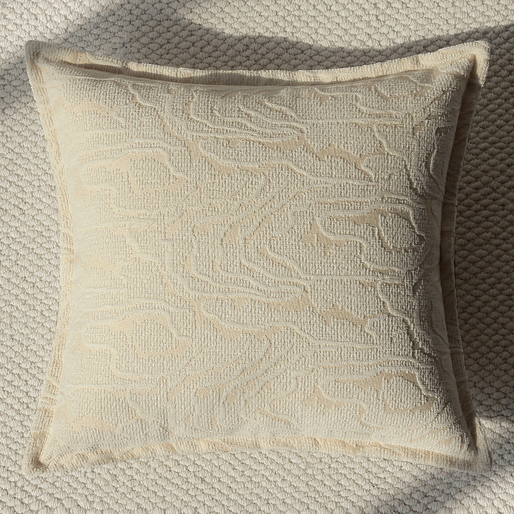 Stylish and elegant decorative pillow