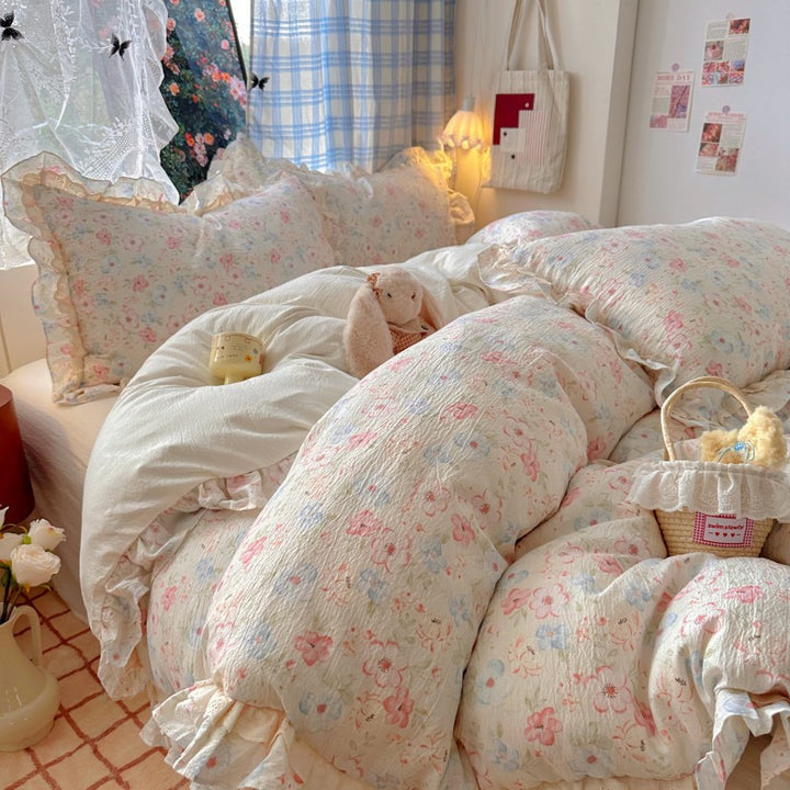 Floral Embellished Quilt Set