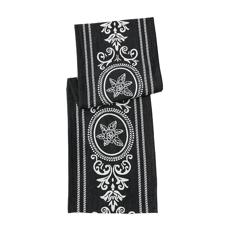 Ornamental lightweight viscose scarf with decorative medallion pattern Bowlift