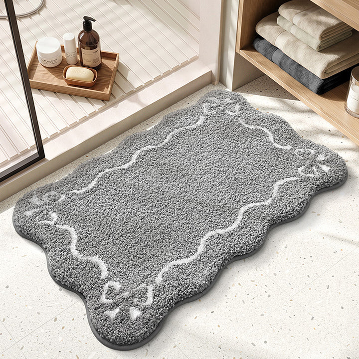 Plush Scalloped Edge Bathroom Mat
