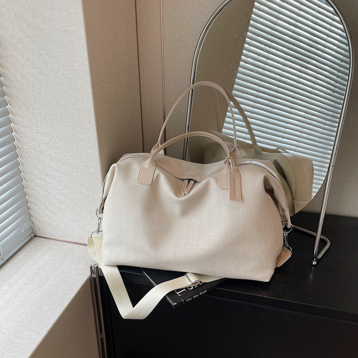 Spacious Weekend Travel Duffle Bag Bowlift