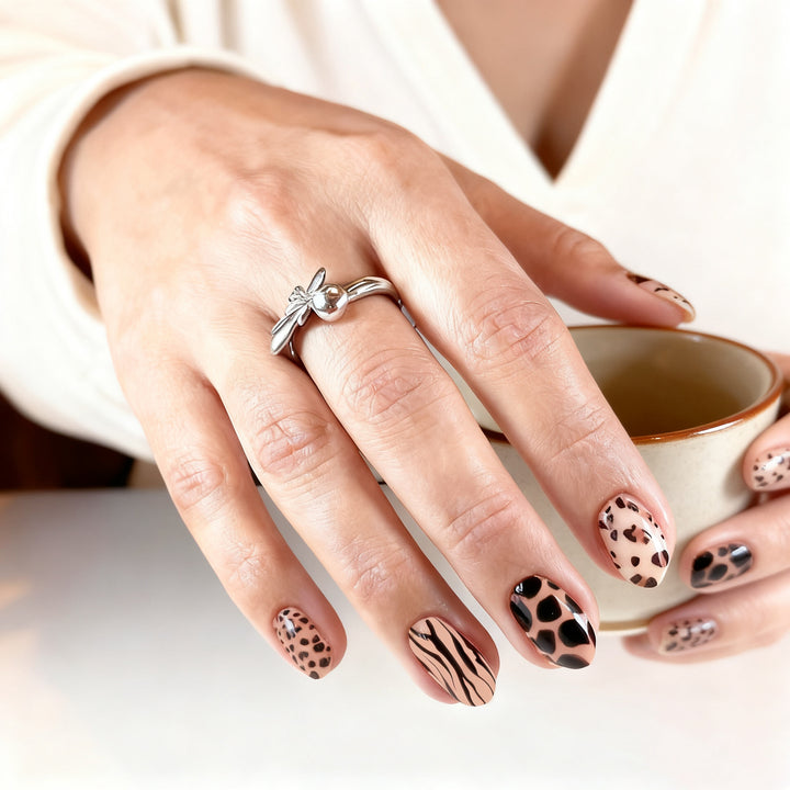 Trendy Animal Print Nail Art Set Bowlift