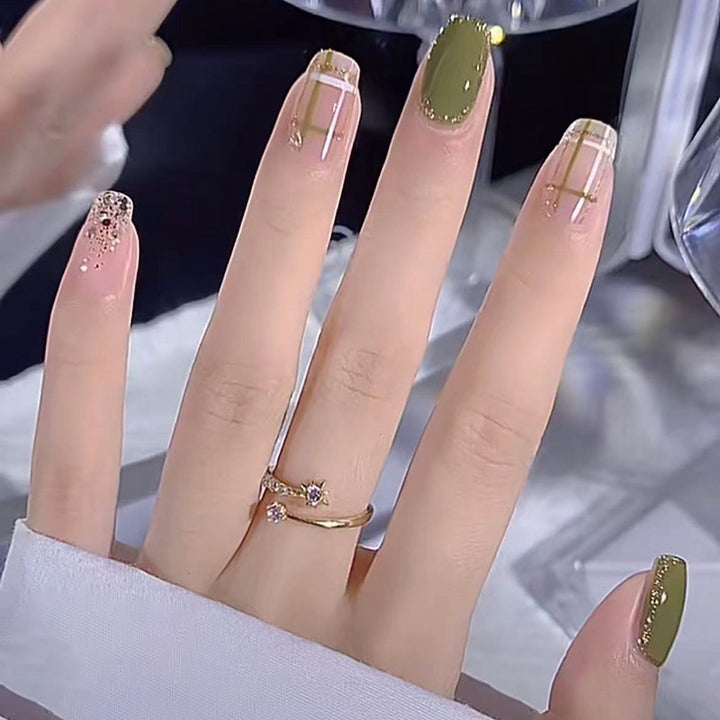 Decorative Rhinestone Nail Art Bowlift