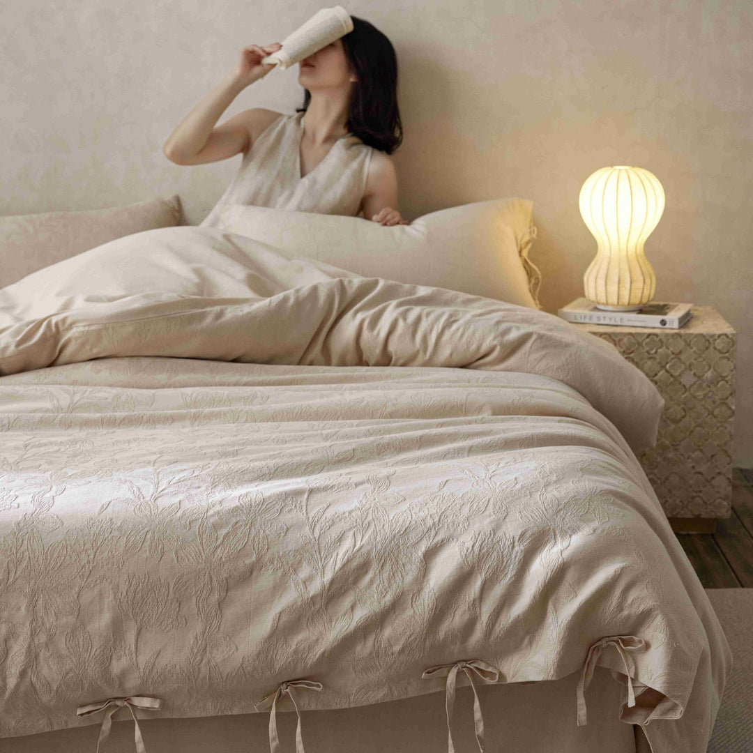 Luxury Jacquard Tie-Closure Duvet Cover Set