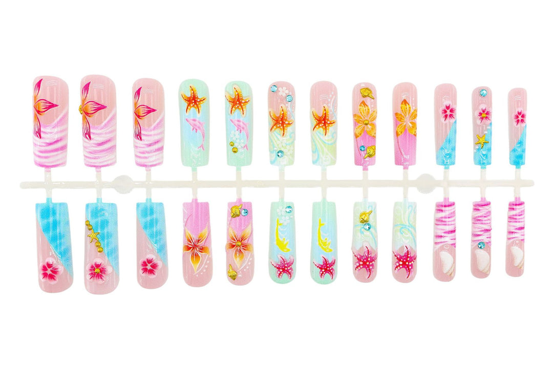 Nail set with maritime motifs Bowlift