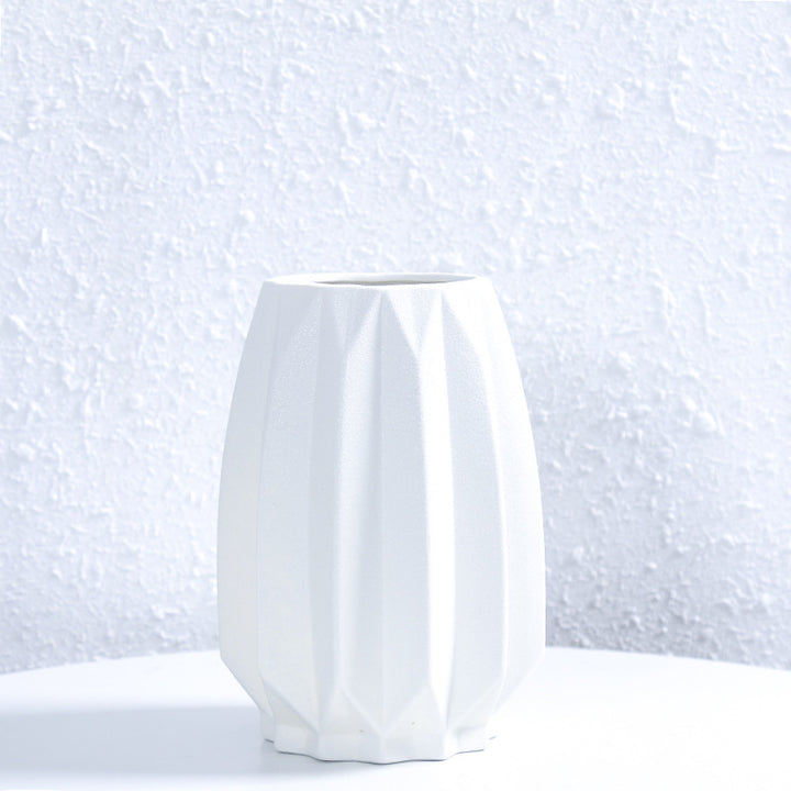 Textured Geometric Ceramic Flower Vase Bowlift