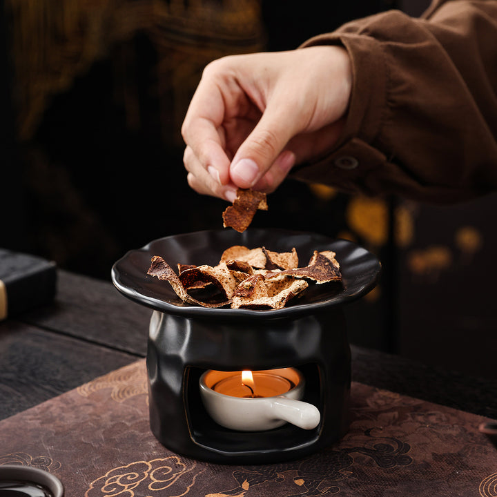 Elegant ceramic aromatherapy oil warmer