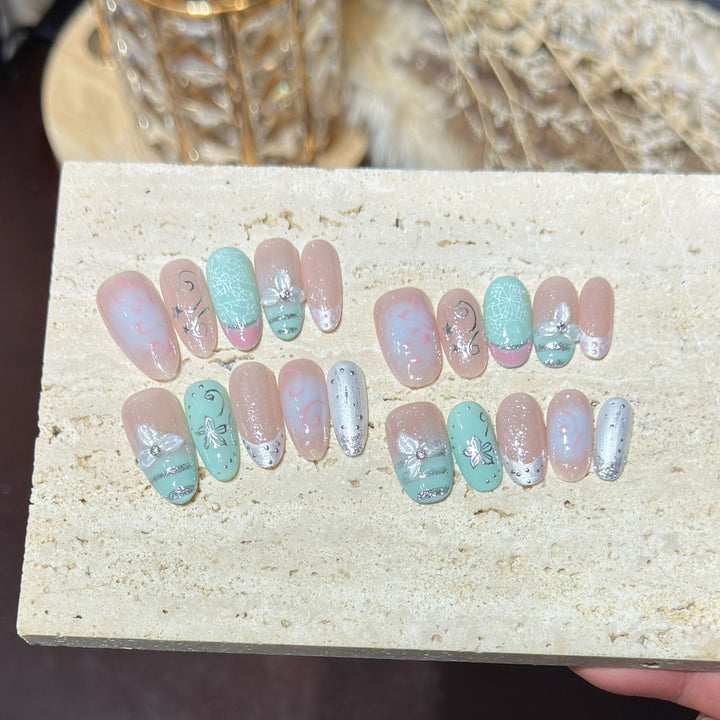 Artistic Press-On Nail Art Set 1790734225