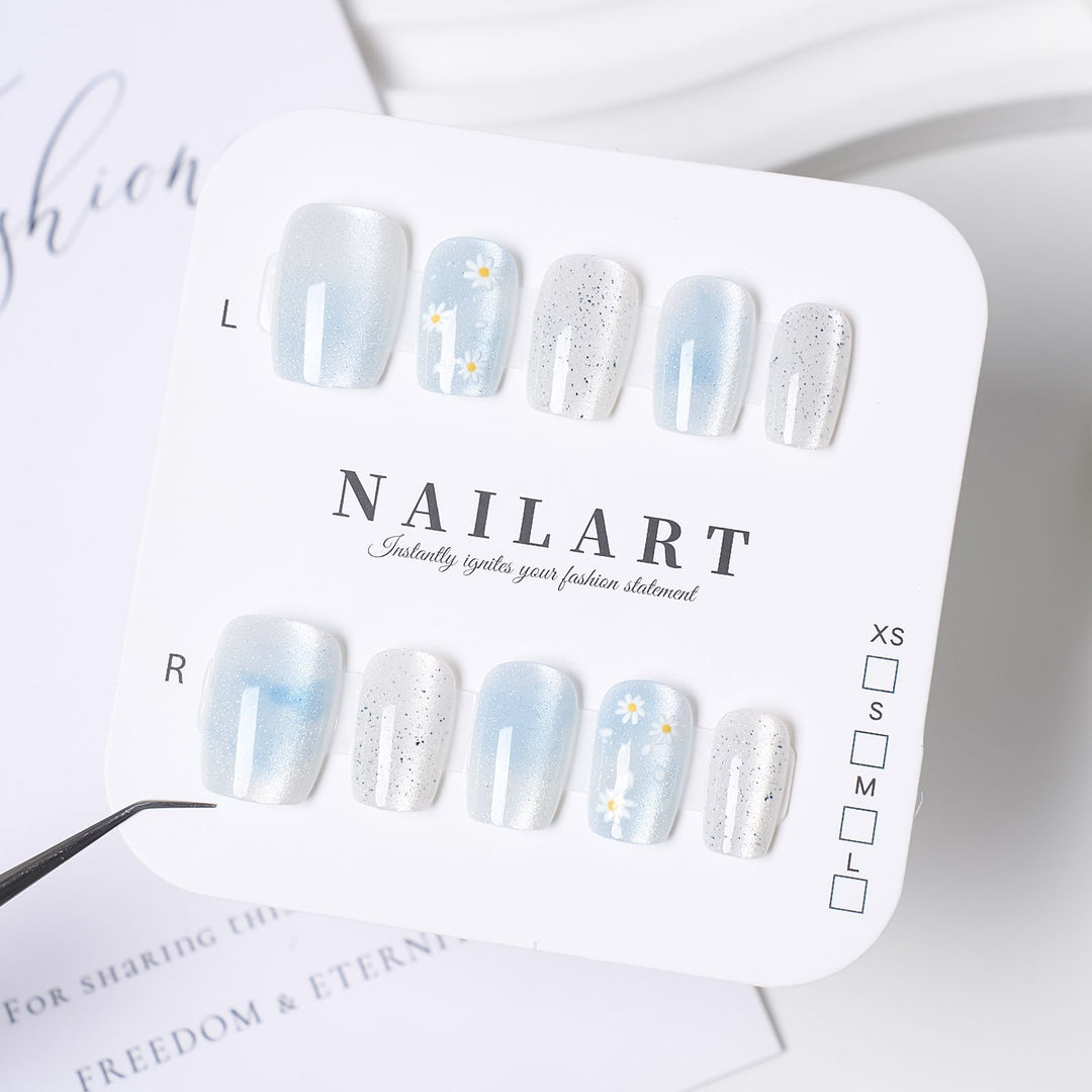 Stylish Bow-Embellished Press-On Nails Bowlift
