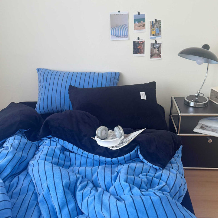 Striped Flannel Bedding Set