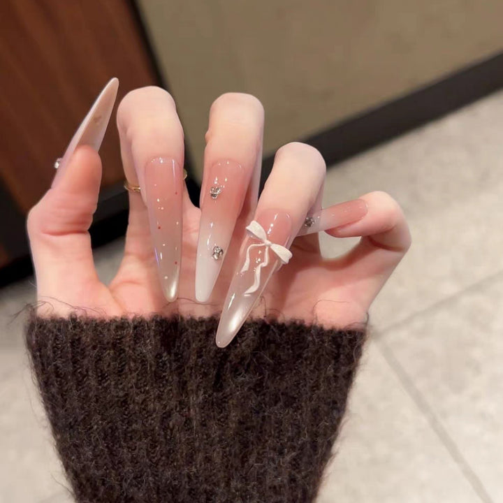 Floral Embellished Press-On Nail Set
