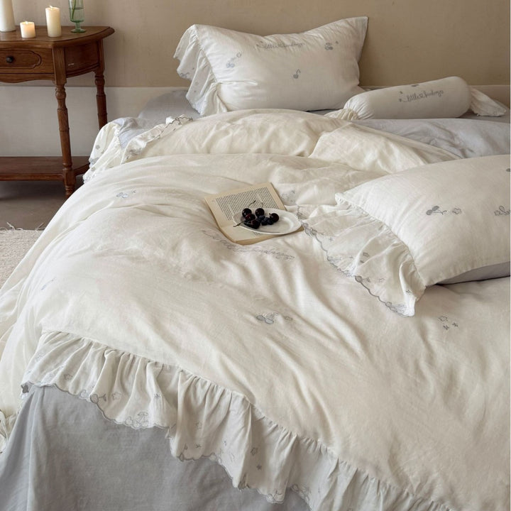 Scalloped Ruffle Embroidered Cotton Duvet Cover Set