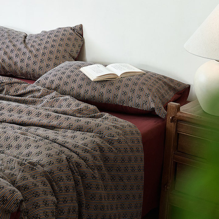 Cotton-Blend Vintage Stripe & Micro-Florals Duvet Cover and Pillowcase Set