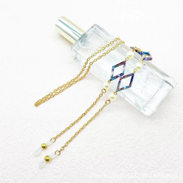 Elegant Geometric Necklace Bowlift