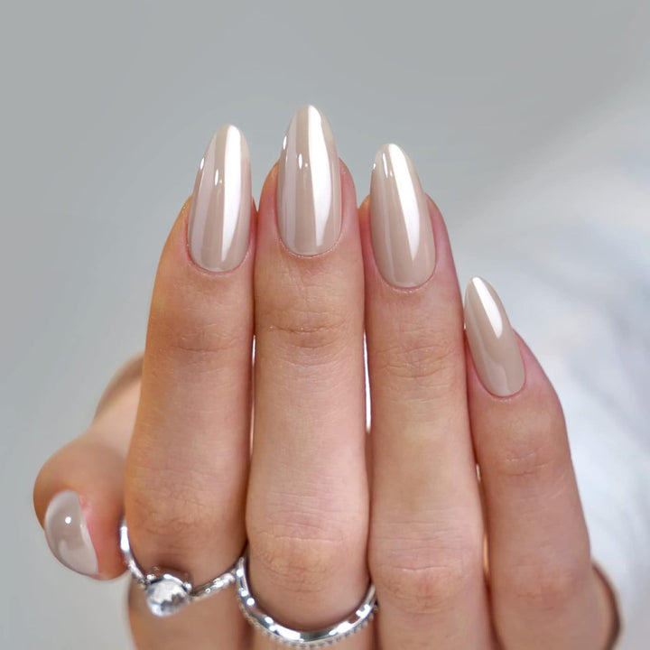 Artifical nails with Faceted Design Bowlift