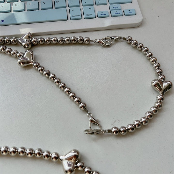 Stylish Heart-Accent Beaded Eyewear Chain Bowlift