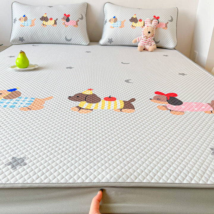 Children's Playful Dog Print Mattress Protector