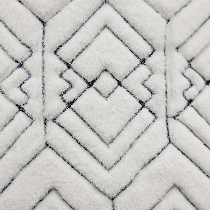 Soft and stylish decorative cushion