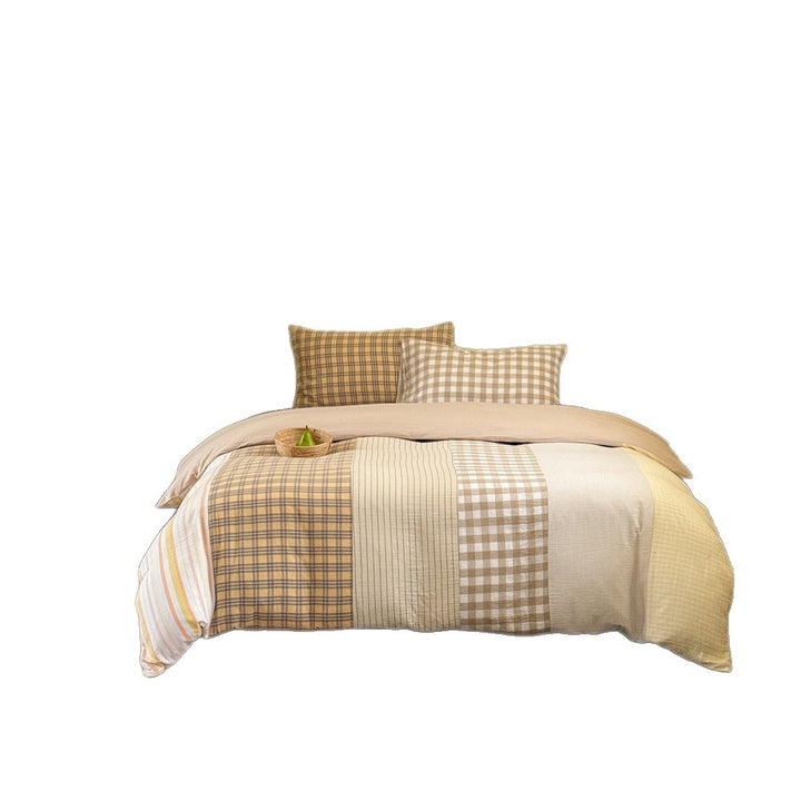 Patchwork bedding set made of cotton muslin with checkered and striped appearance