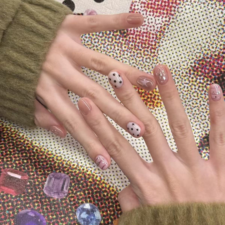 Trendy Abstract Nail Art Set