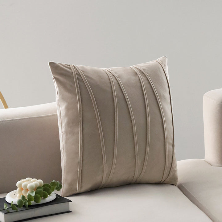 Square velvet decorative pillow cover with decorative curved seams Bowlift