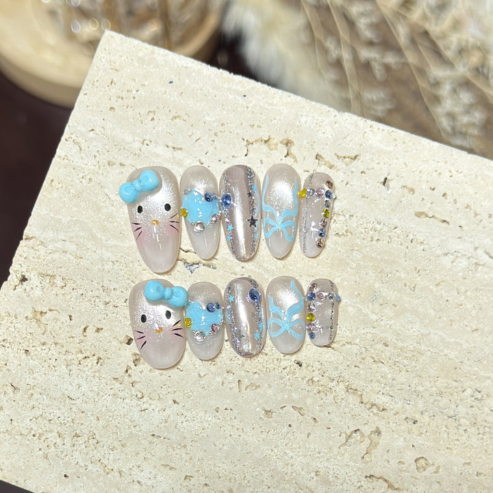 Artistic Character-Themed Press-On Nail Art Set