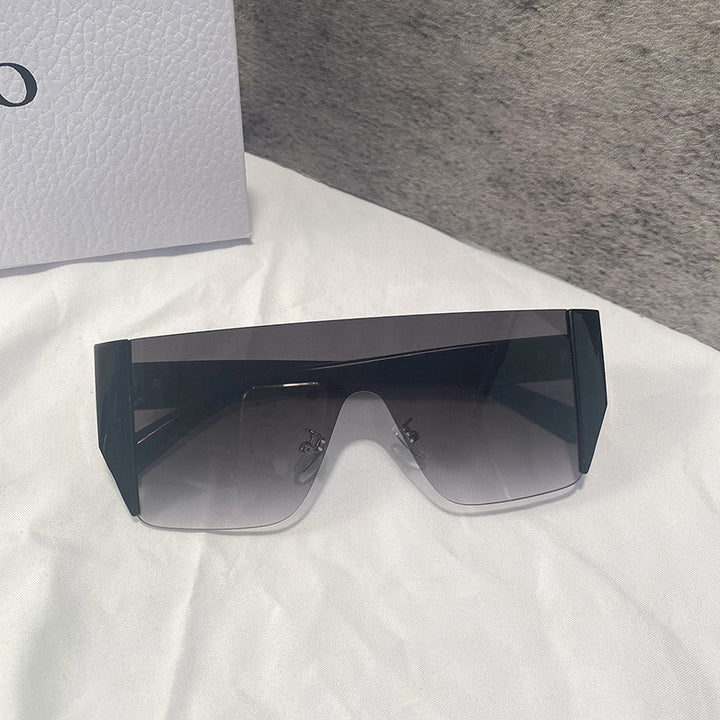 Women's Sporty Shield Sunglasses Bowlift