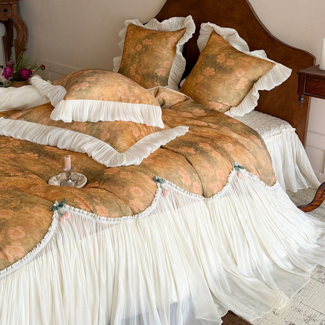 Vintage Floral Ruffled Duvet Cover and Pillowcase Set