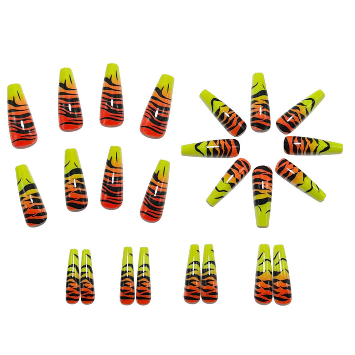 Creative art nails with tiger design Bowlift