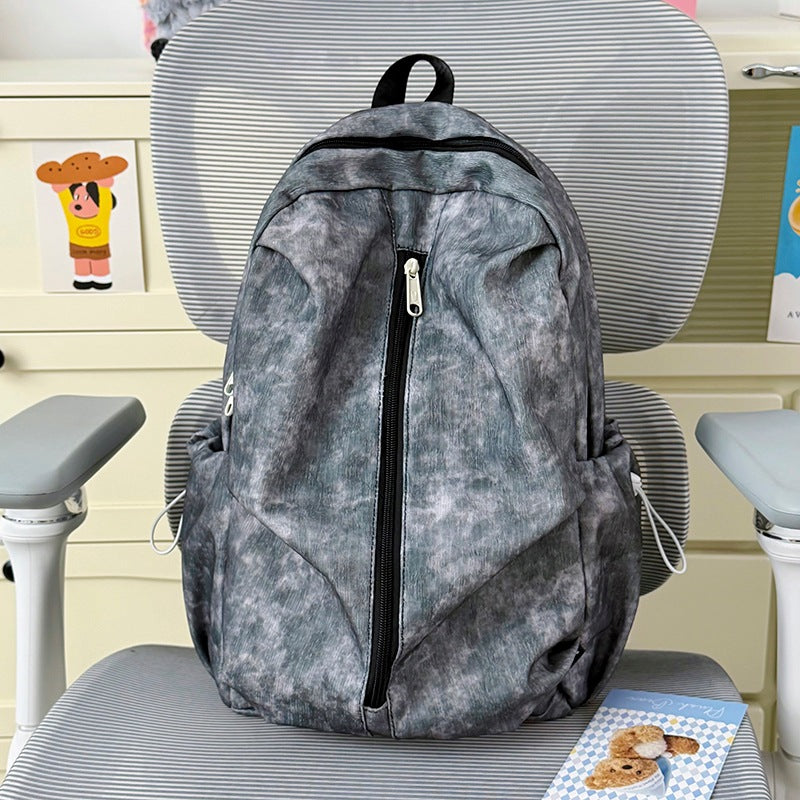 Versatile Casual Backpack with Keychain Bowlift