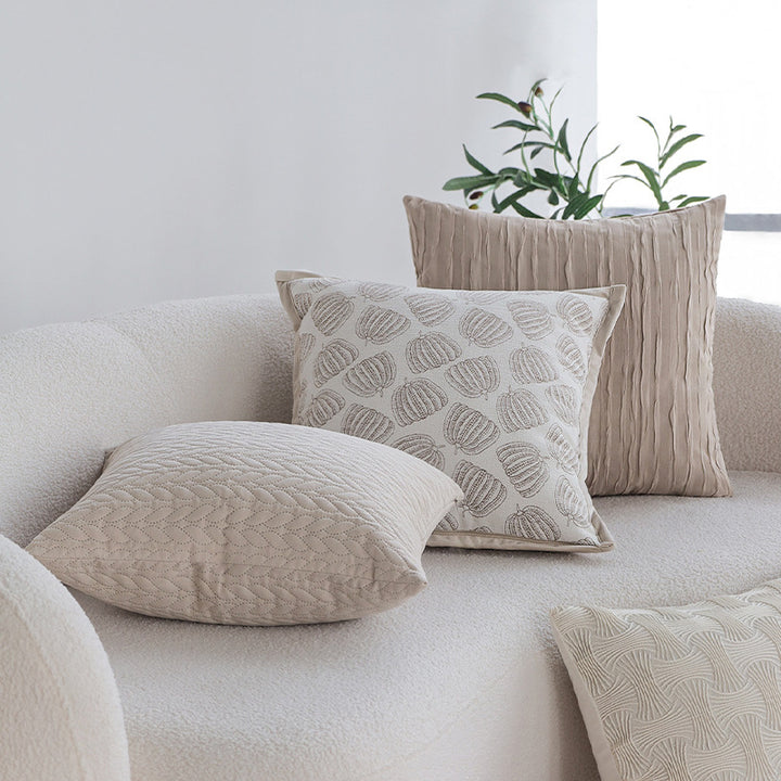 Square quilted pillowcase with cable pattern quilting and soft microfiber surface Bowlift