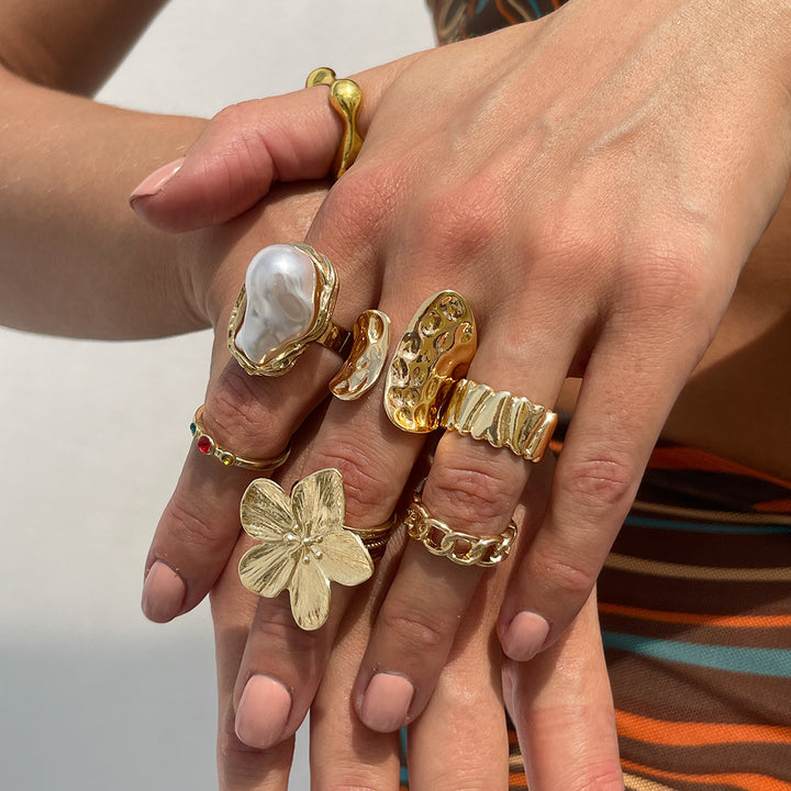 Floral Silver Statement Ring Bowlift