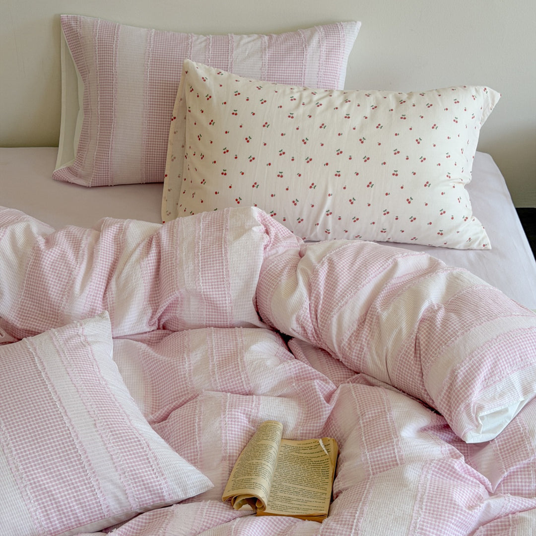 Quilted Lightweight Reversible Gingham-Textured Comforter and Pillowcase Set