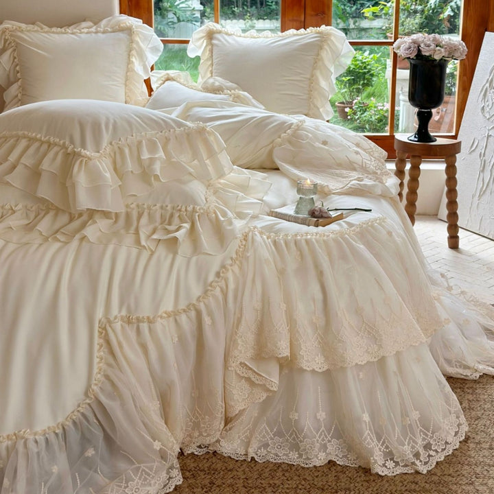 Romantic ruffle bedding set with lace flounce and decorative bedspread