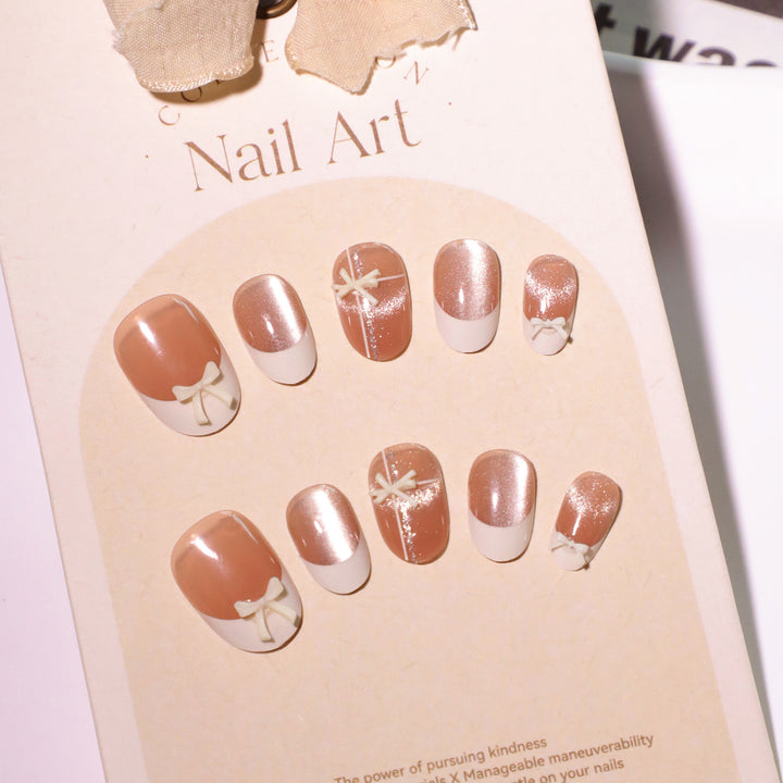 Elegant Artificial Nail Art with Delicate Floral Designs Bowlift