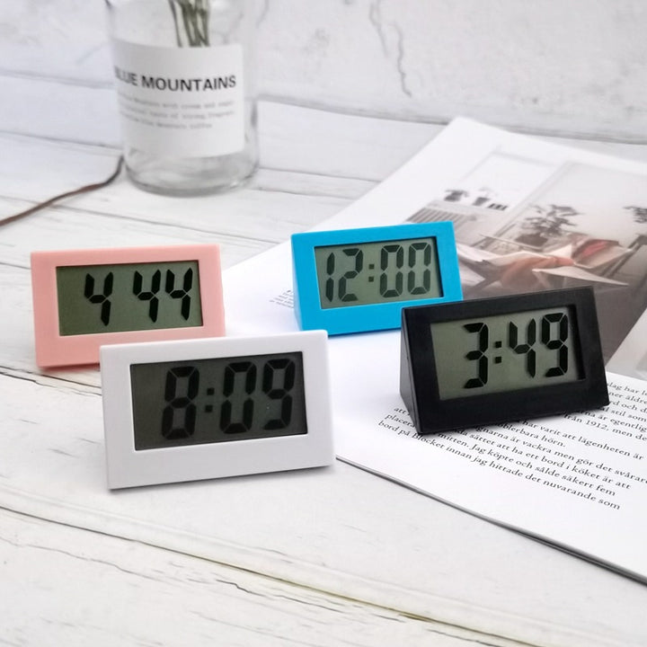 Digital desk alarm clock Bowlift