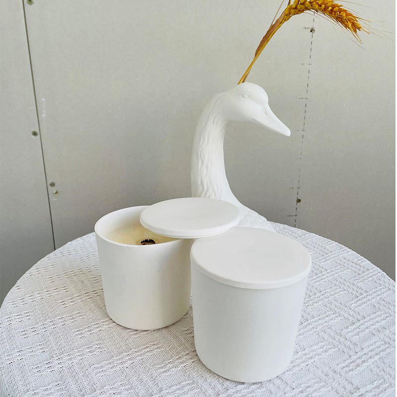 Stylish Ceramic Storage Bowlift